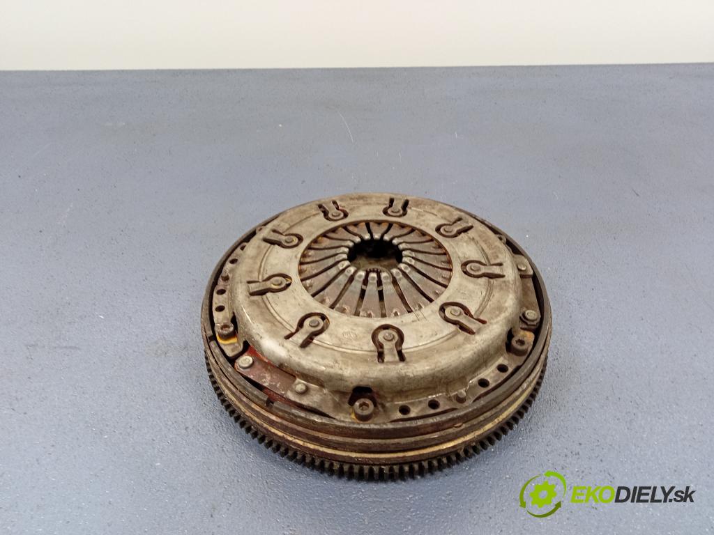 Audi A4 2002 prevodovka Výbava: Manualna FEC