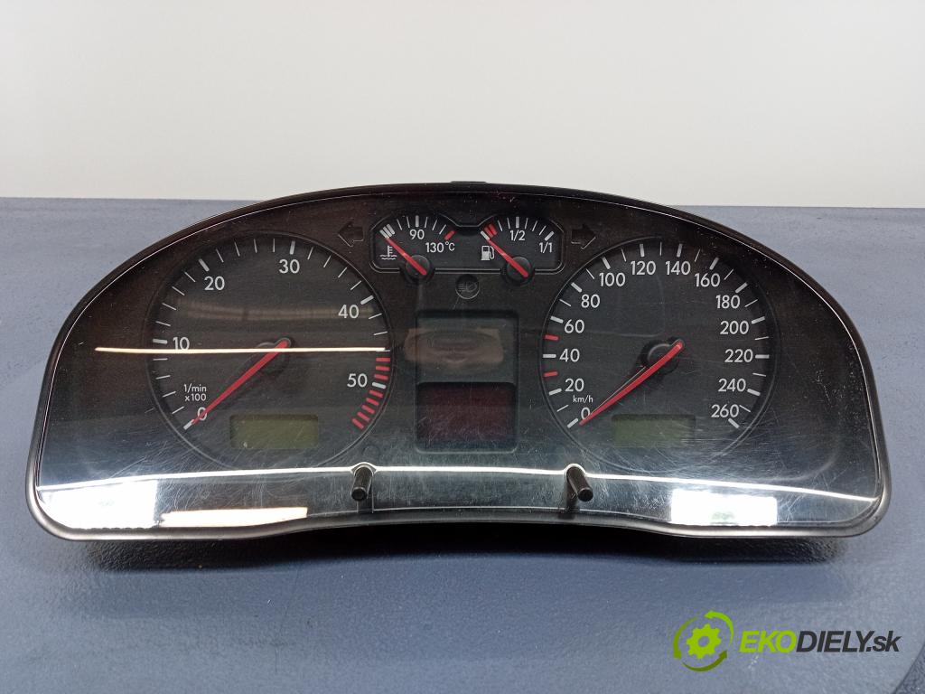 Vw Passat 2000 prístrojovka/ budíky 3B0920822