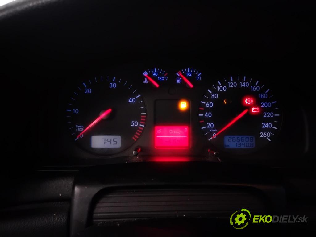Vw Passat 2000 prístrojovka/ budíky 3B0920822