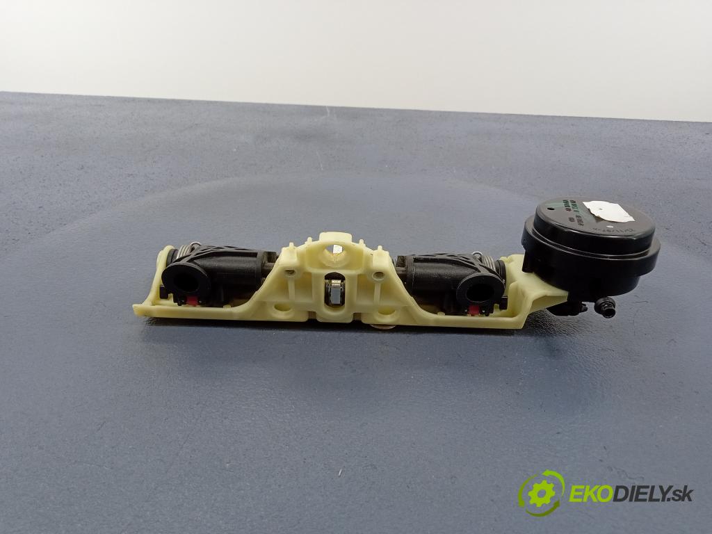 Mercedes Cl 2008 Opierka hlavy: 2169700125