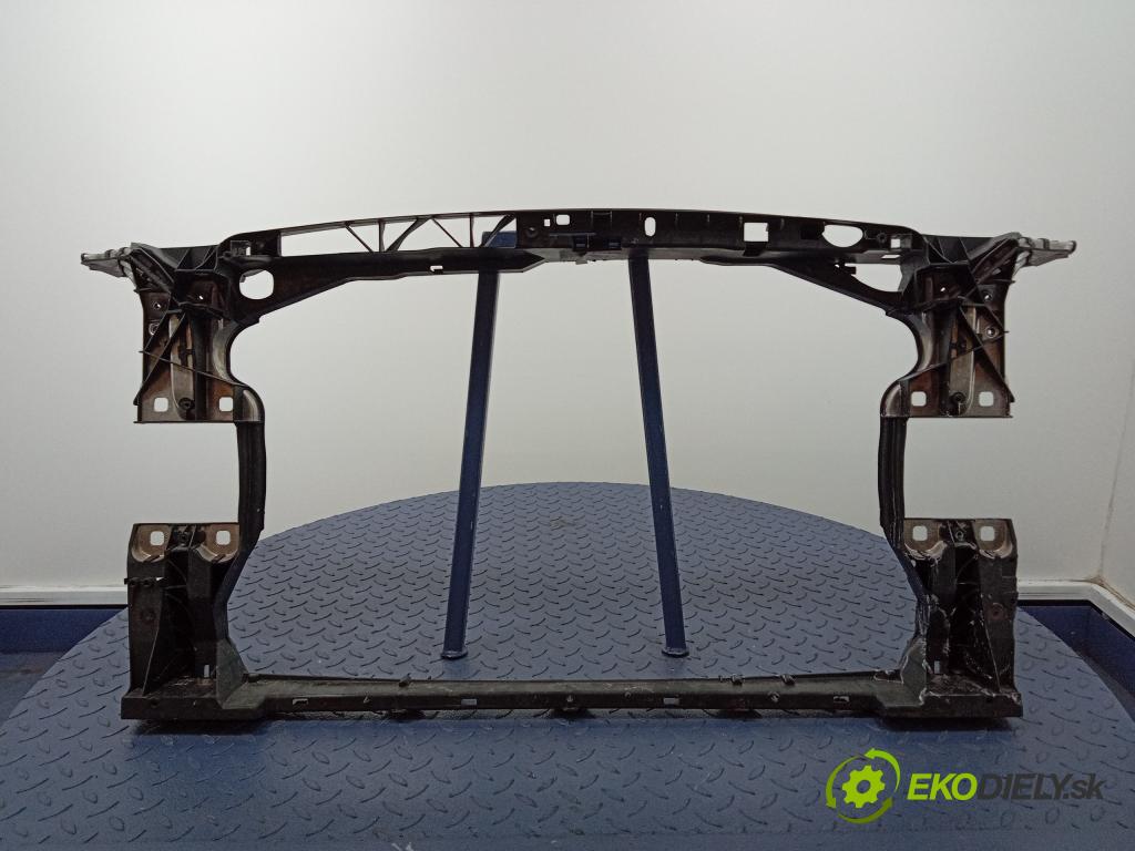 Audi A4 0 výztuha Čelní / stěna Přední 8W0805594E