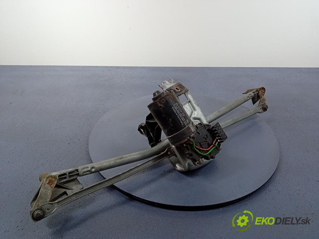 Audi A6 1997 mechanizmus motor: Stierače: Predná časť: 4A1955023C