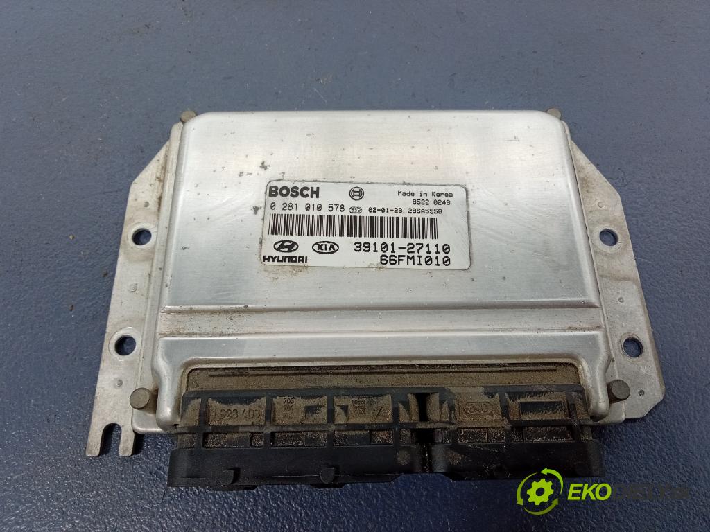 Hyundai Trajet 2002 riadiaca jednotka Motor: 0281010578