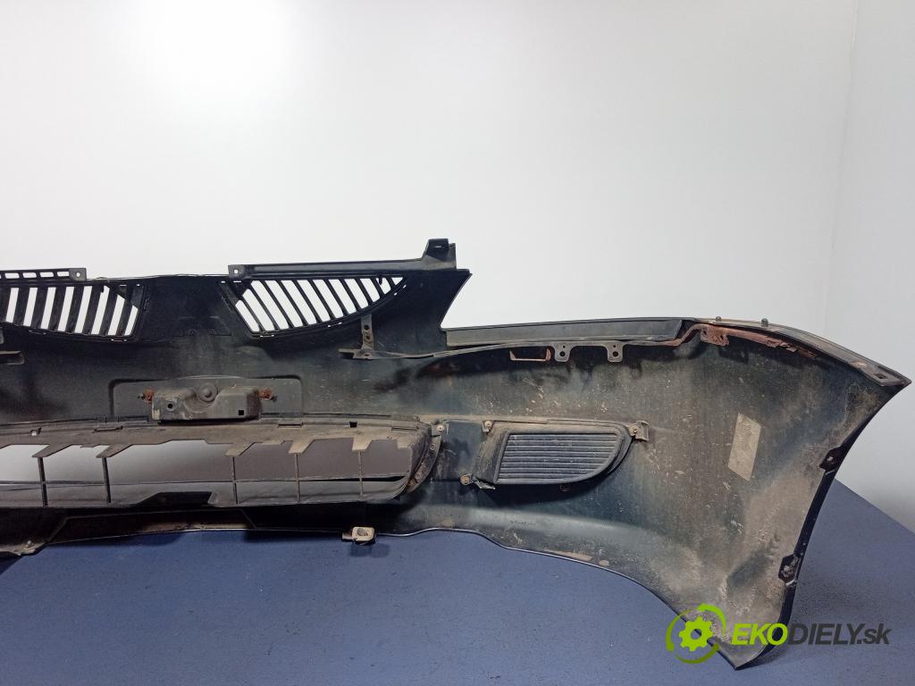 Mitsubishi Lancer kombi 2005 nárazník Přední 01