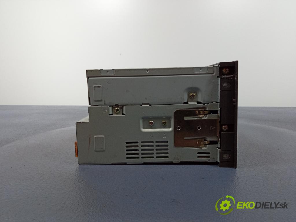 Saab 9-5 2003 Radio I Navigace: 5038120