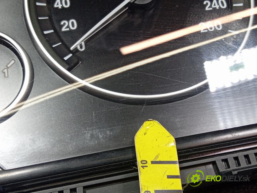 Bmw Seria 5 2010 prístrojovka/ budíky 9227613