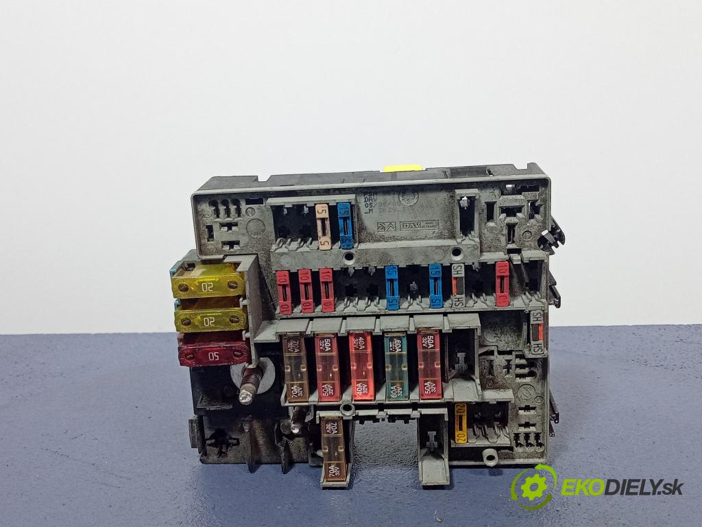 Citroen Berlingo 2000 skříňka Pojistky 9628024480