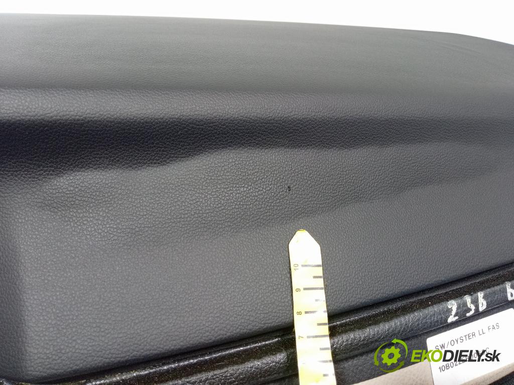 Bmw Seria 5 2010 kokpit,pristrojová doska Distribúcia: 9166657