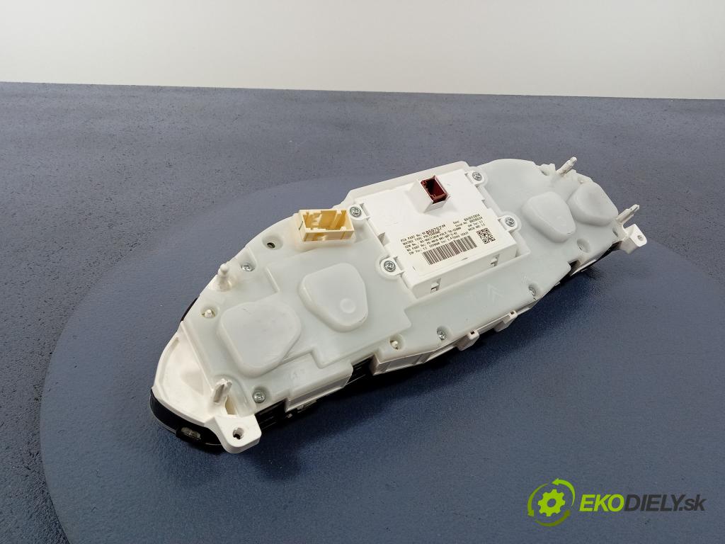 Peugeot 208 2014 prístrojovka/ budíky 9805975780