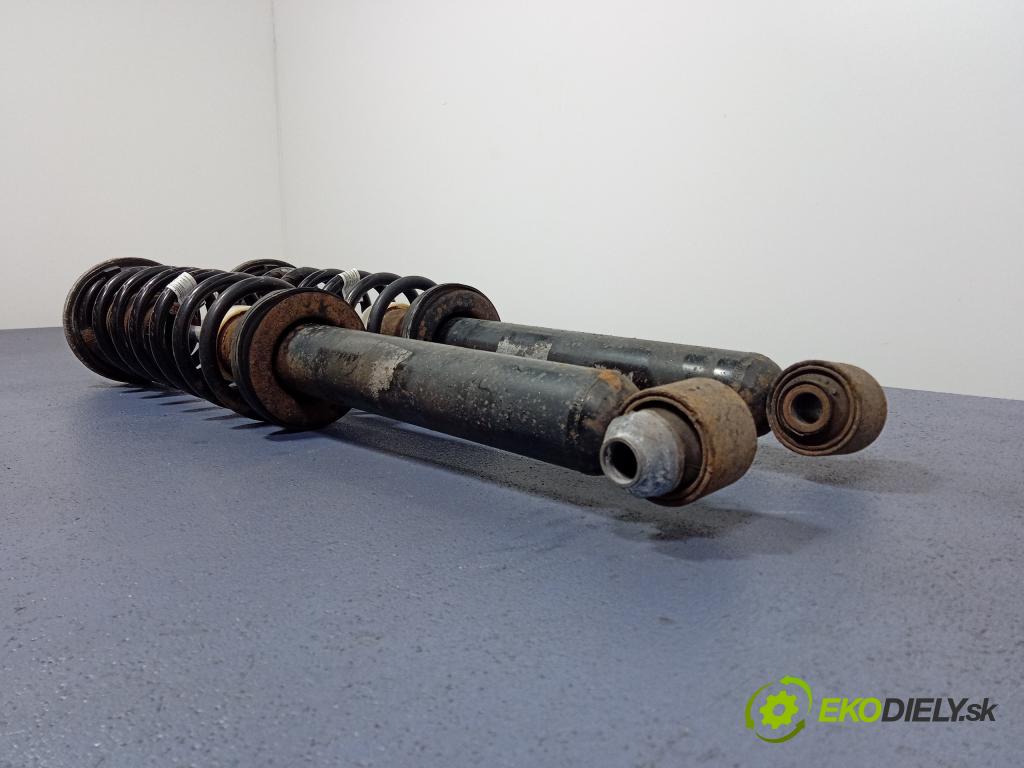 Bmw Seria 5 2010 tlmič zad Vľavo.: 01