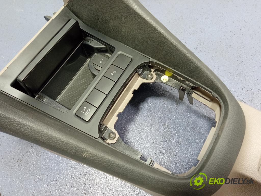 Vw Golf 2009 tunel Stred: 5K0863243C