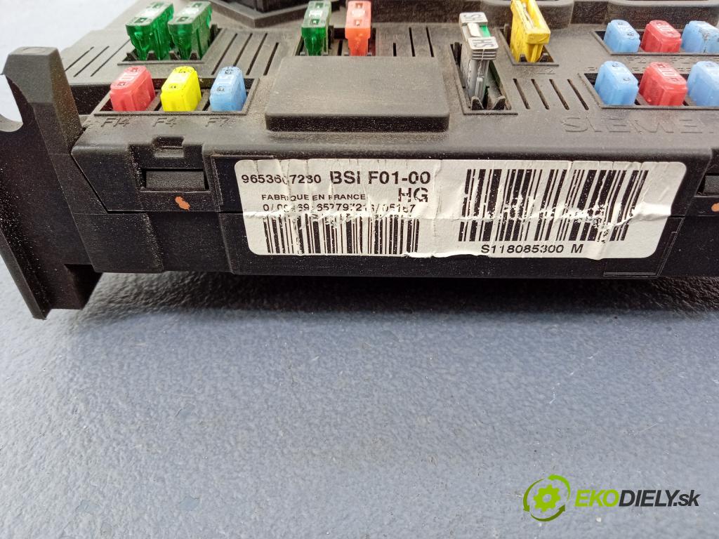 Citroen C3 2005 skříňka Pojistky 9653667280