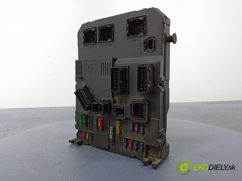 Peugeot 206 2003 skříňka Pojistky 9650584580