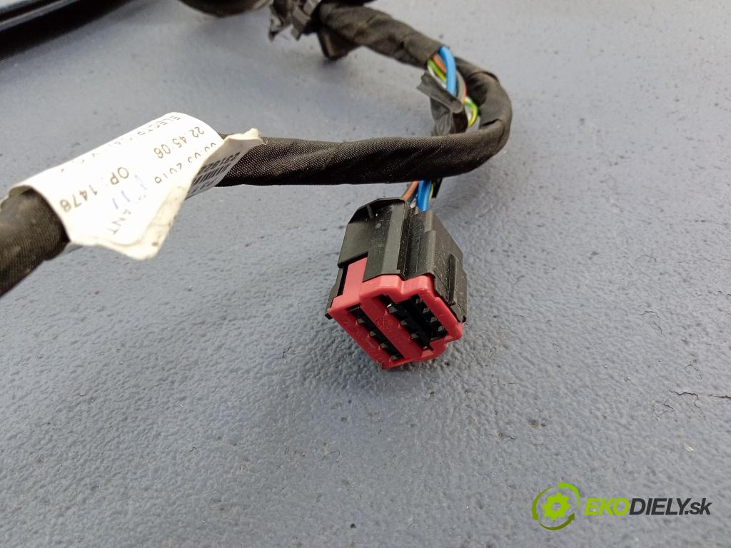 Volvo V90 2018 instalace Elektrický: 31472318