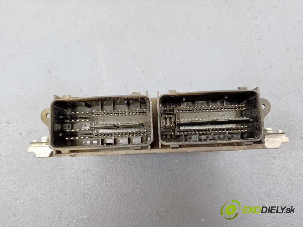 Volvo V90 2018 riadiaca jednotka Motor: 31459914