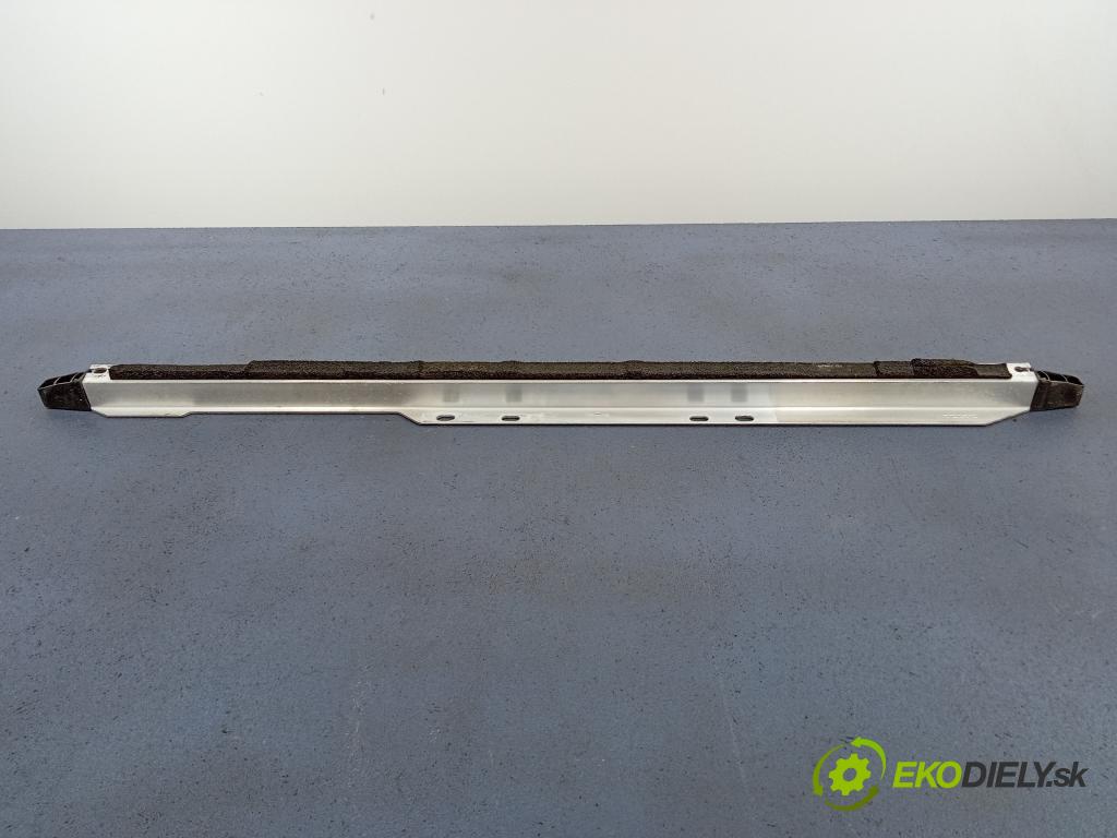 Volvo V90 2018 výztuha Čelní / stěna Přední 31420046