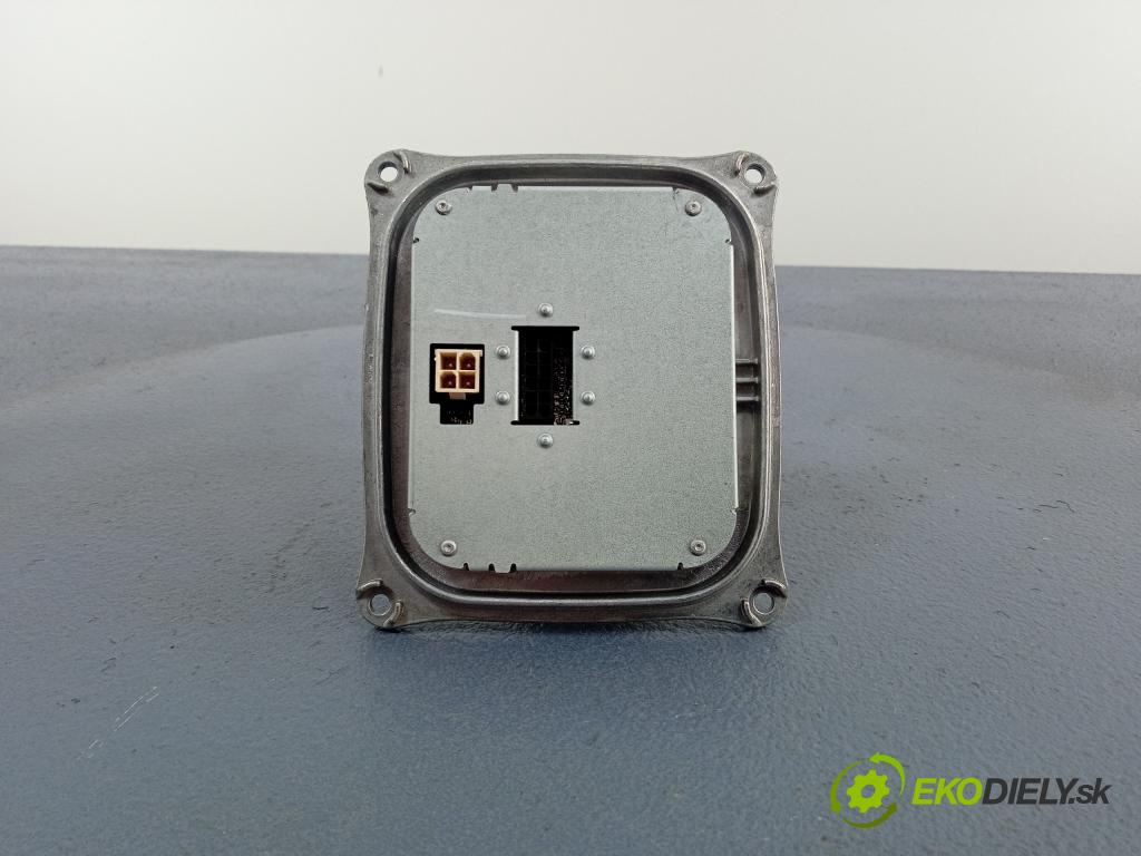 Jeep Cherokee 0 střídač: 130732948901