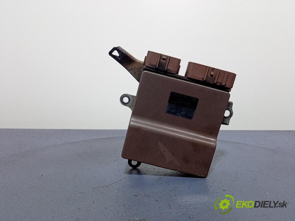 Toyota Rav4 2001 riadiaca jednotka Motor: 89871-20030