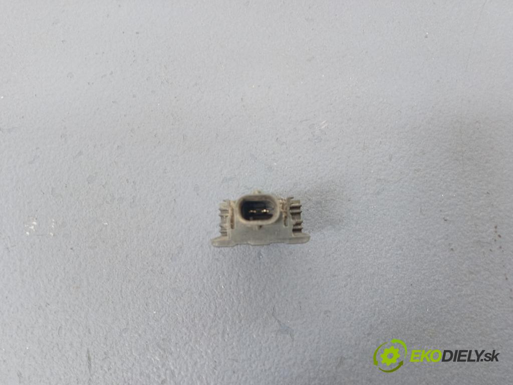 Bmw X5 0 snímač Vplyv: / Ochrana: Chodci.: 7940095
