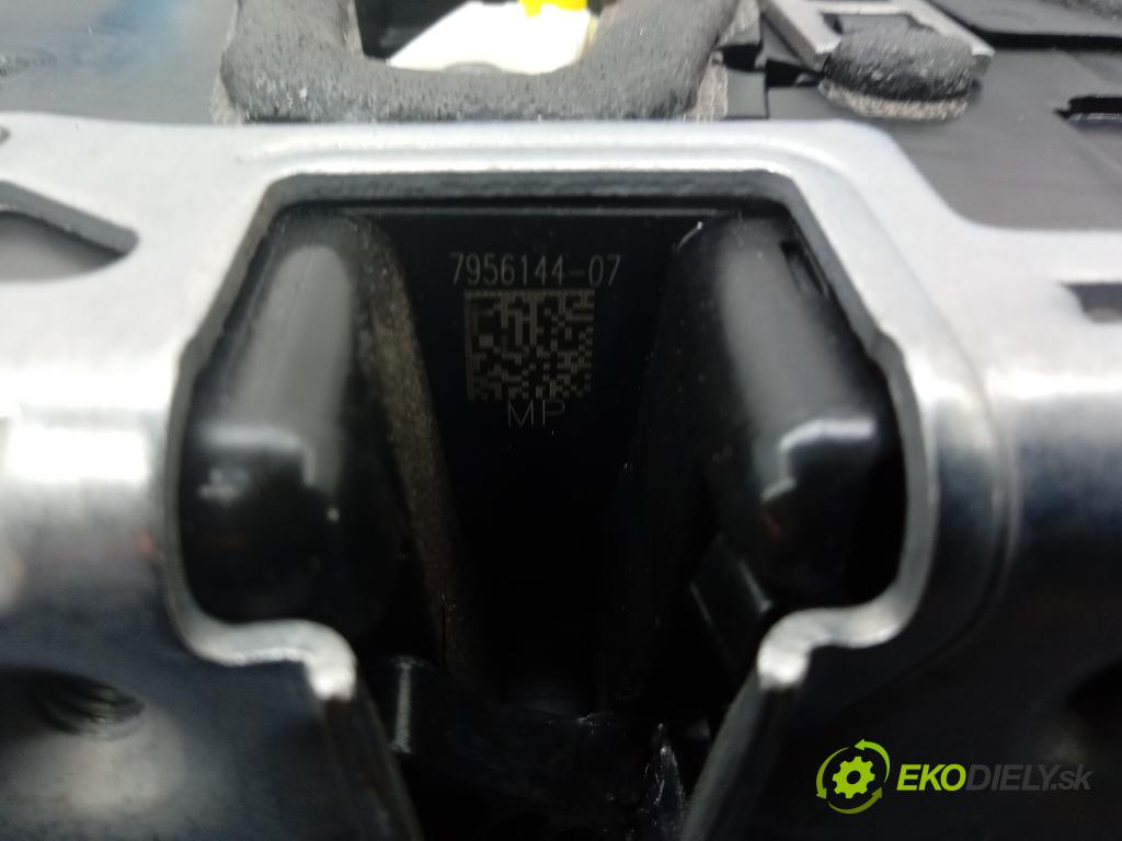 Bmw M1 2022 zámek dveře Zad: v pravo: 7956144