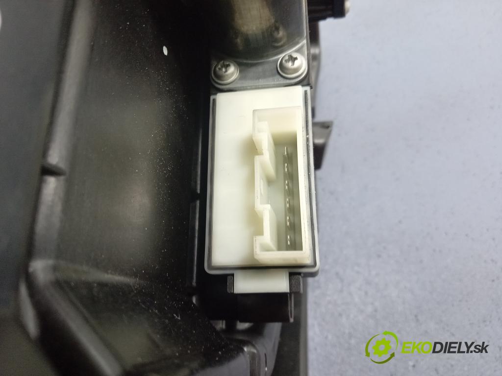 Bmw M1 2022 mechanismus stahování Sklenka: Zad: v pravo: 5A02FA8