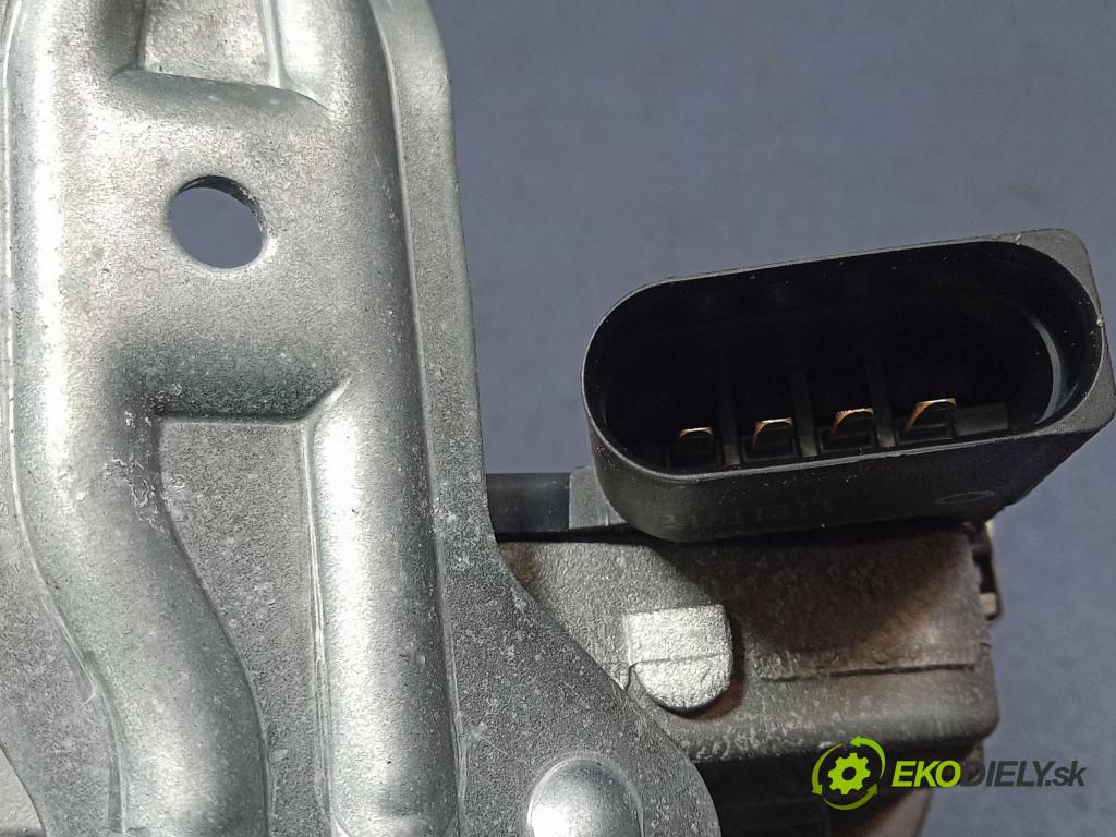 Bmw M1 2022 mechanizmus motor: Stierače: Predné 7453953