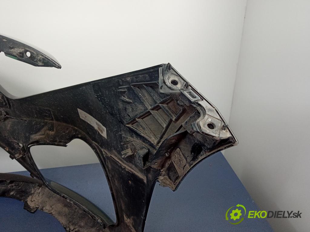 Mercedes A-klasa 0 nárazník před A1778856100