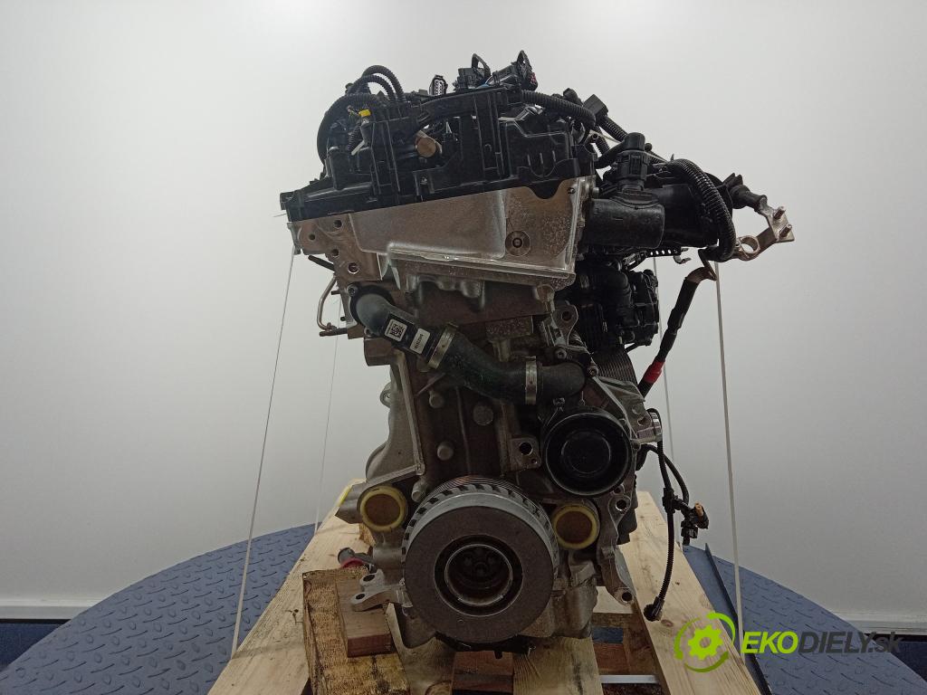 Bmw M1 2022 motor Benzín B48A20E