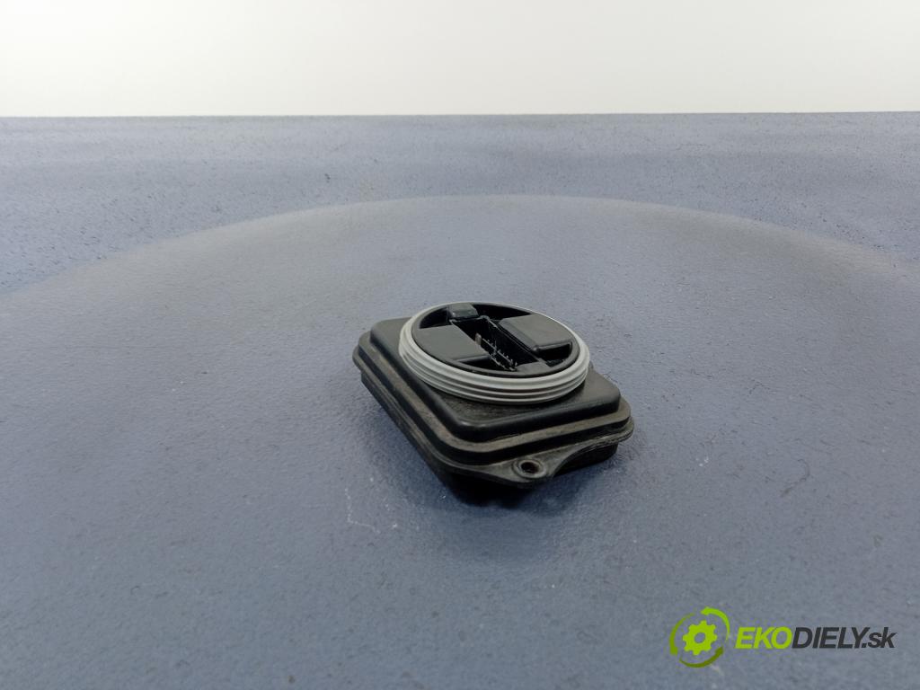 Volvo XC60 0 měnič 90053126