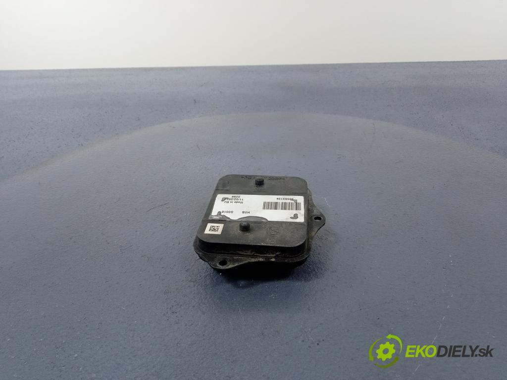 Volvo XC60 0 měnič 90053126