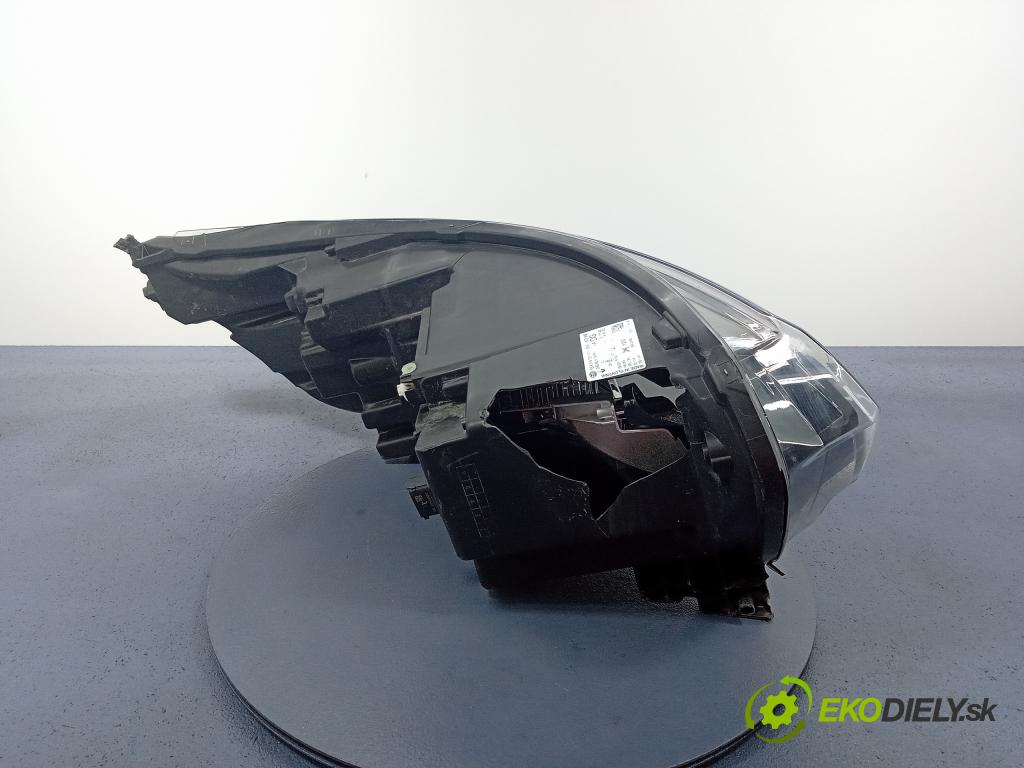 Renault Trafic 0 Reflektor: Vľavo: 260601790R