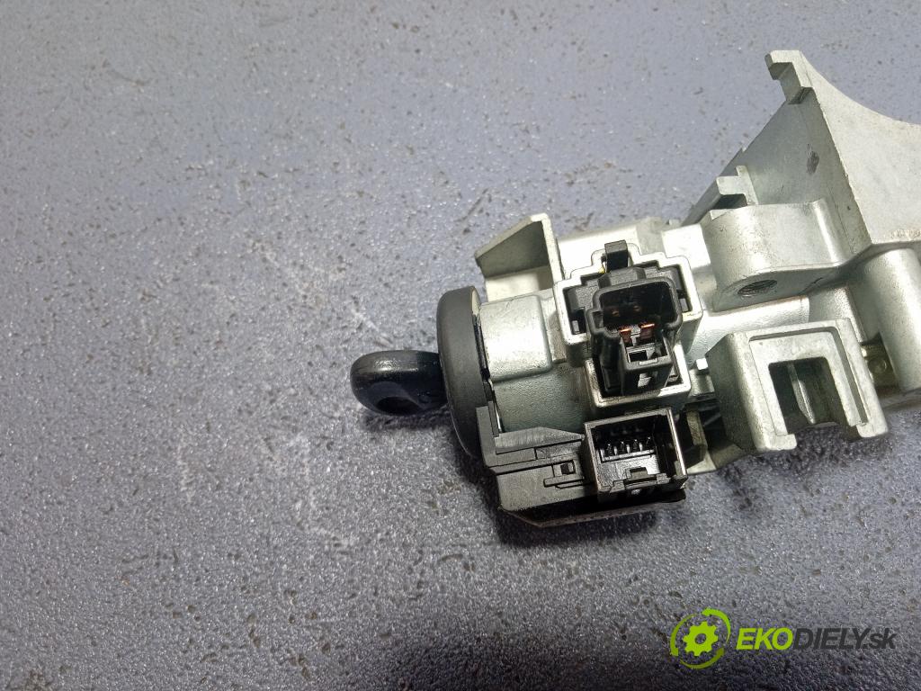 Mazda 2 2004 Spínač zapaľovania: GJ6A 66 938A