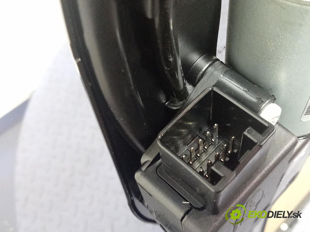 Mercedes S-Klasa 2008 Střešní okno: