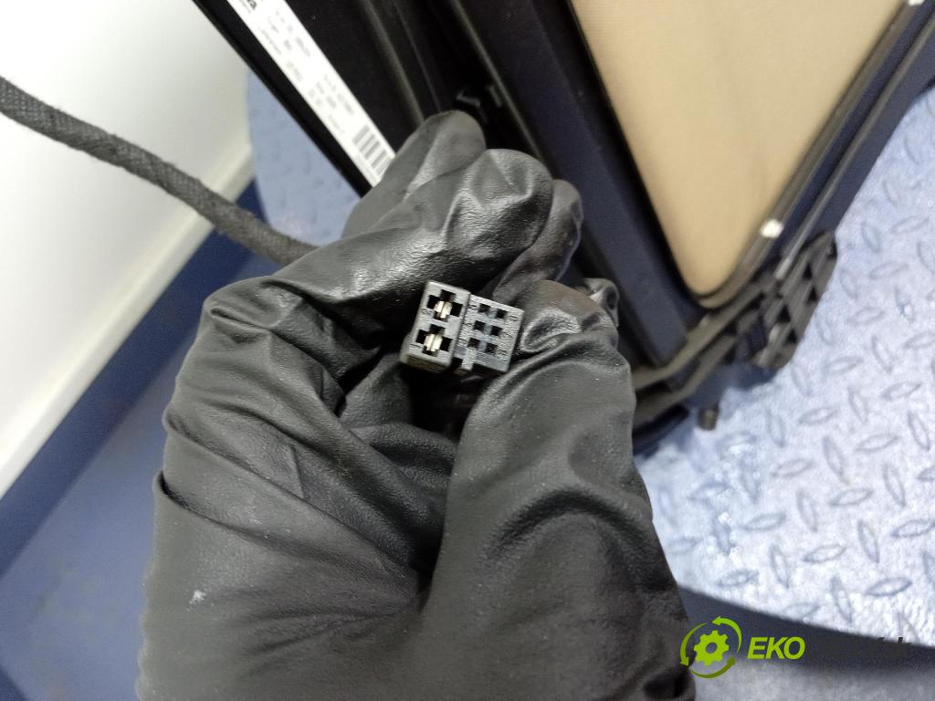 Mercedes S-Klasa 2008 Střešní okno: