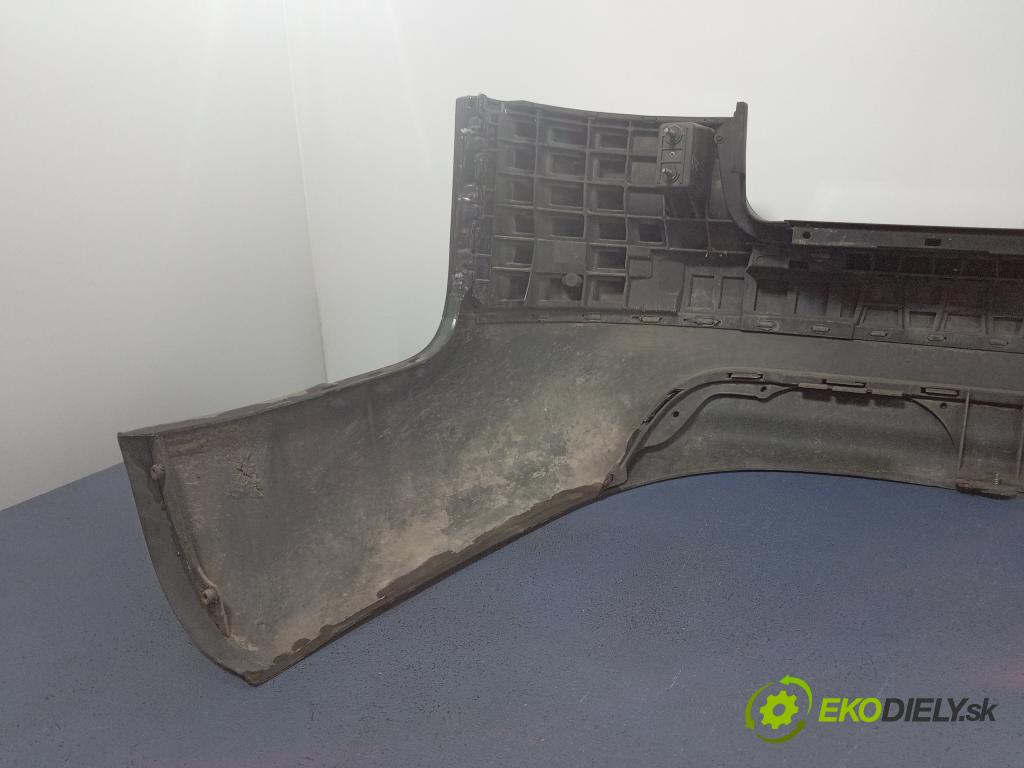 Audi A6 2004 nárazník Zad: 01