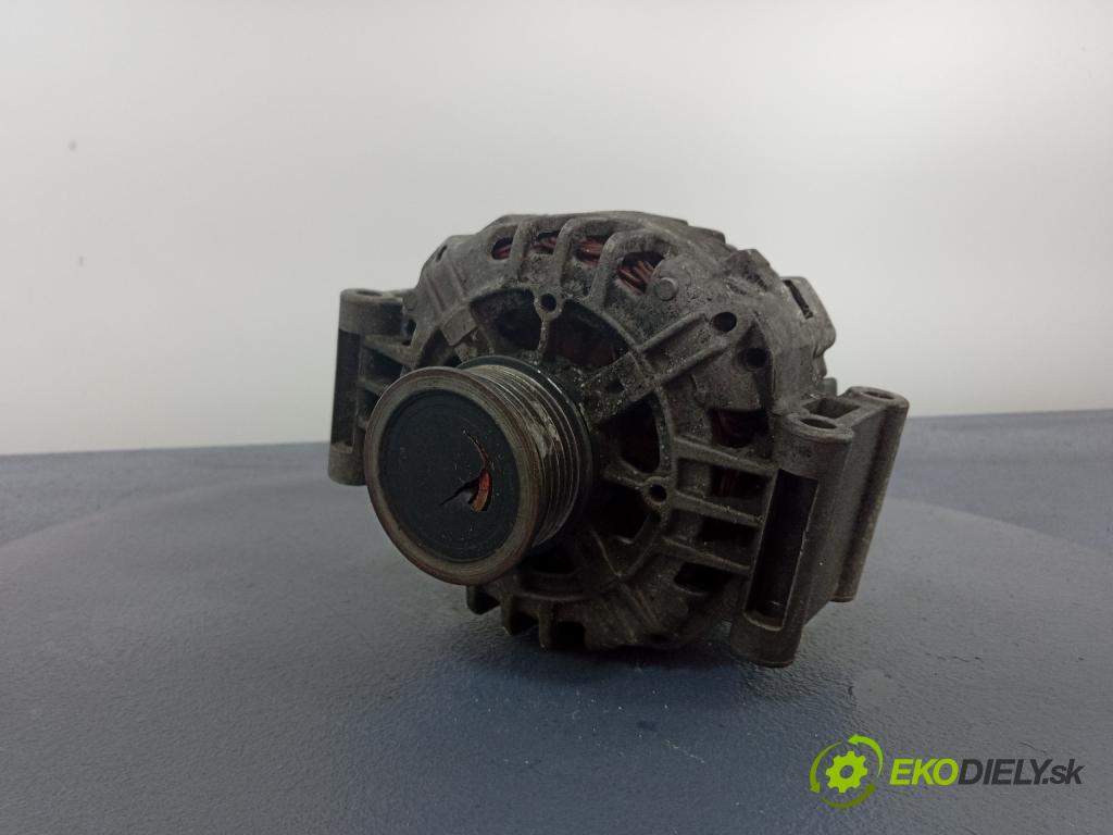 Nissan Qashqai 2008 torpédo 01