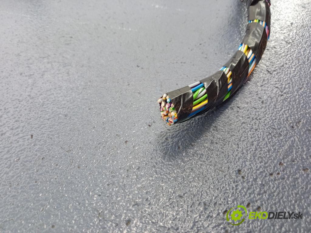 Ford Puma 2022 instalace Elektrický: 01