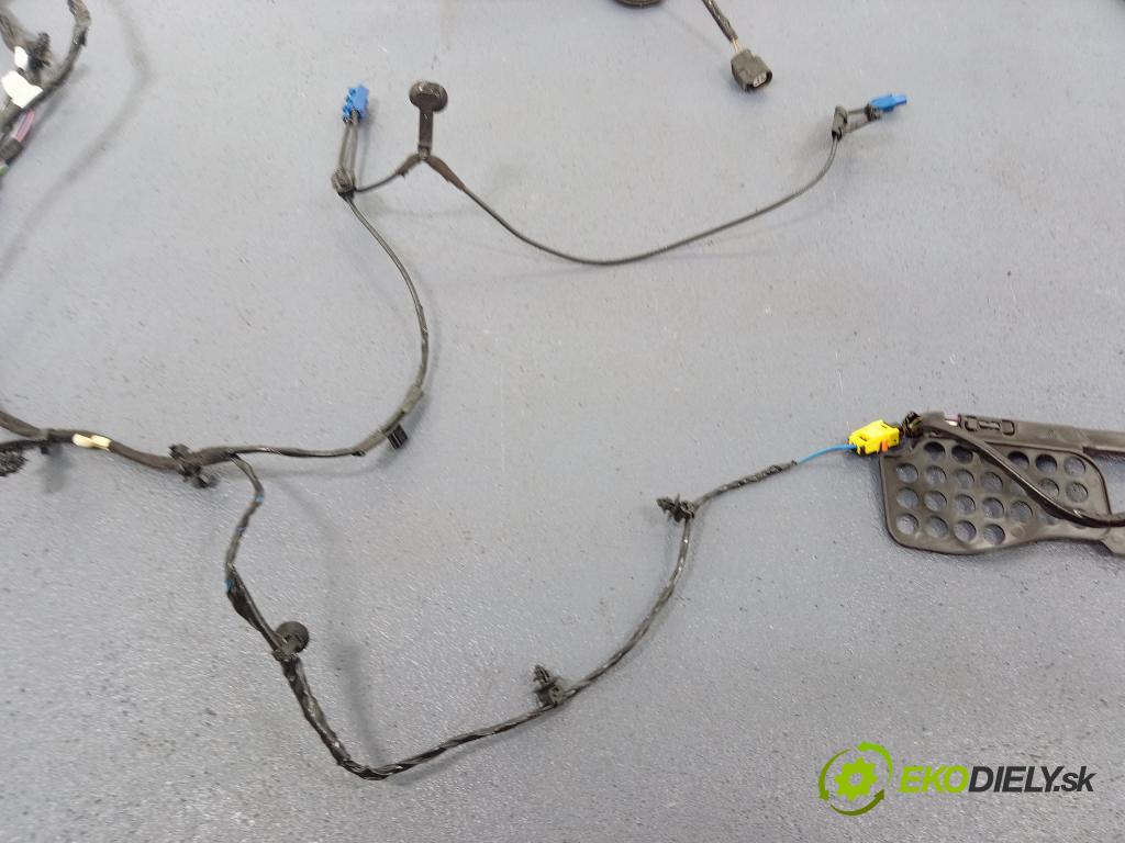 Ford Puma 2022 instalace Elektrický: 01