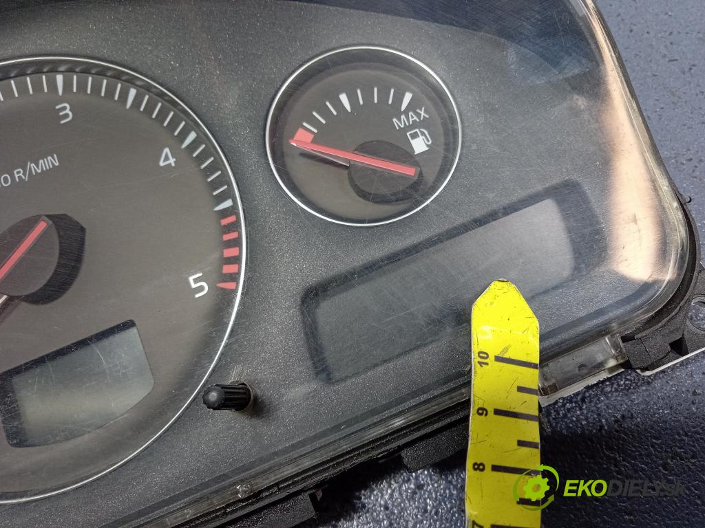 Volvo S80 2005 prístrojovka/ budíky 30682277