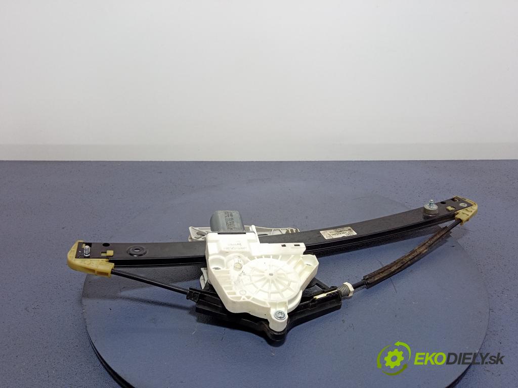 Audi A6 2012 mechanismus stahování Sklenka: Zad: v pravo: 4G0839462