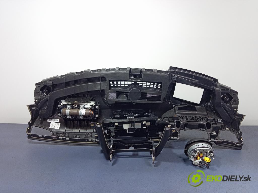 Audi A6 2012 kokpit,pristrojová doska Distribúcia: 4G1857001A