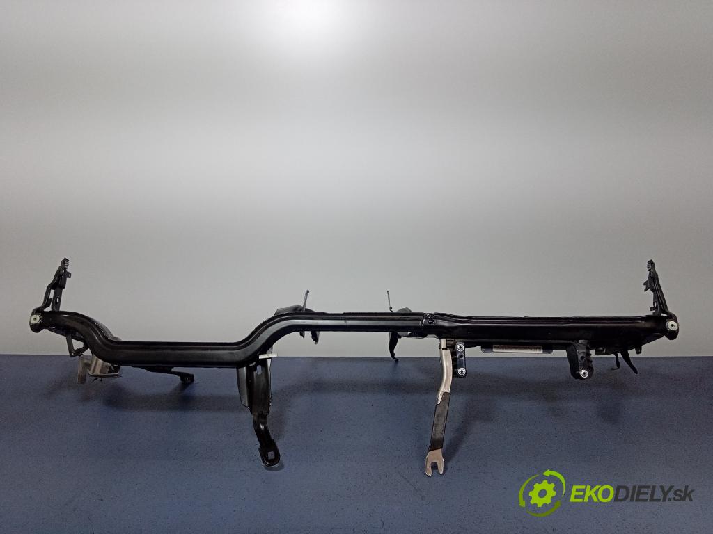 Audi A6 2012 kokpit,pristrojová doska Distribúcia: 4G0857745
