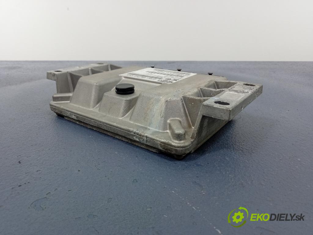 Citroen C3 2005 riadiaca jednotka Motor: 9647498180