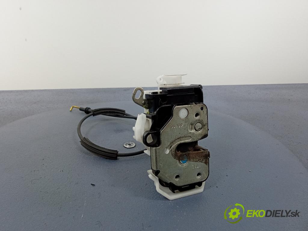Ford Ka 2010 zámek dveře před v pravo: 51794337