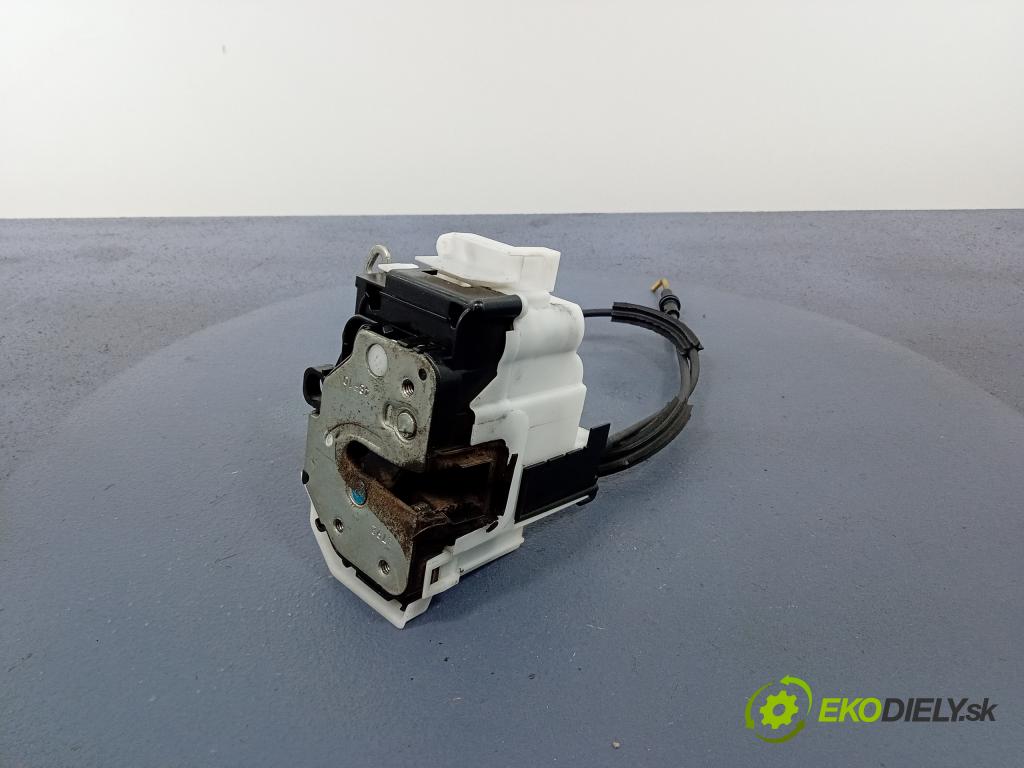 Ford Ka 2010 zámek dveře před v pravo: 51794337
