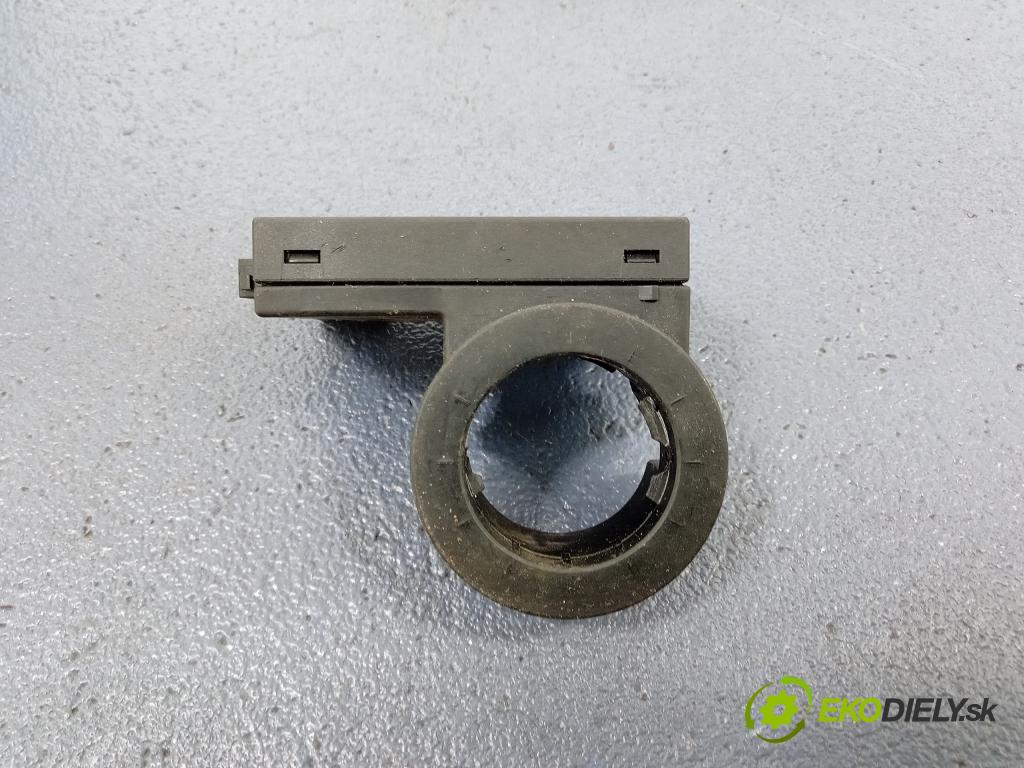 Opel Agila 2000 riadiaca jednotka Motor: 0261206274