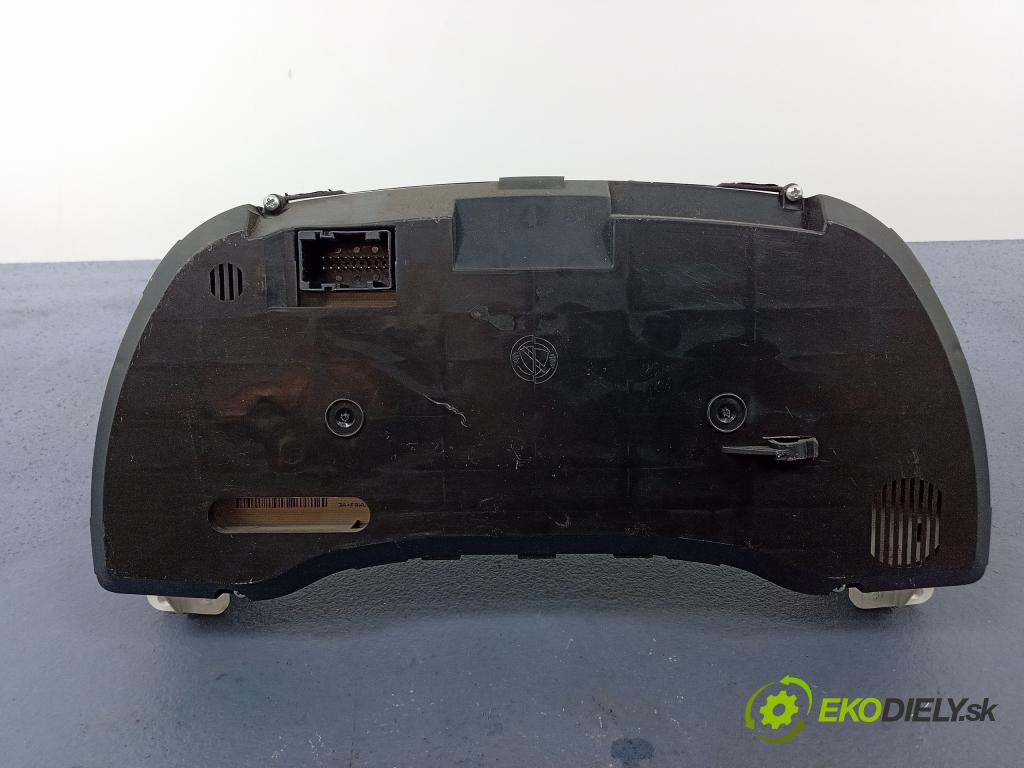 Fiat Punto 2004 prístrojovka/ budíky 46833366