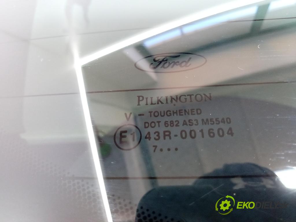 Ford S-max 2007 zadní dveře kufra: kufr 01