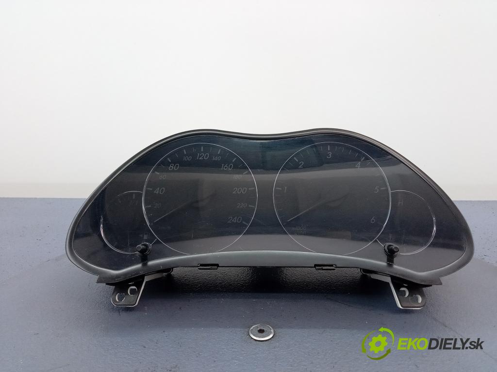 Toyota Avensis 2005 prístrojovka/ budíky 83800-05630-K