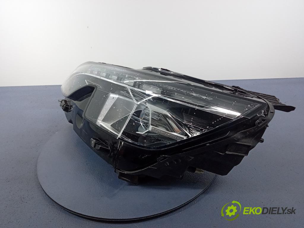 Peugeot 3008 0 Reflektor: Vľavo: 9826572780